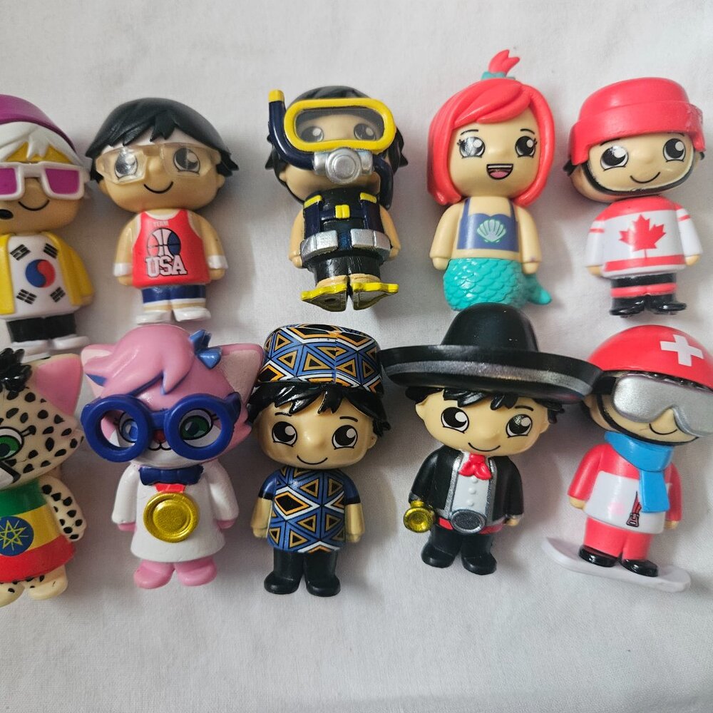 Ryan's World Toy Figures Lot Of 10 Assorted Figurines